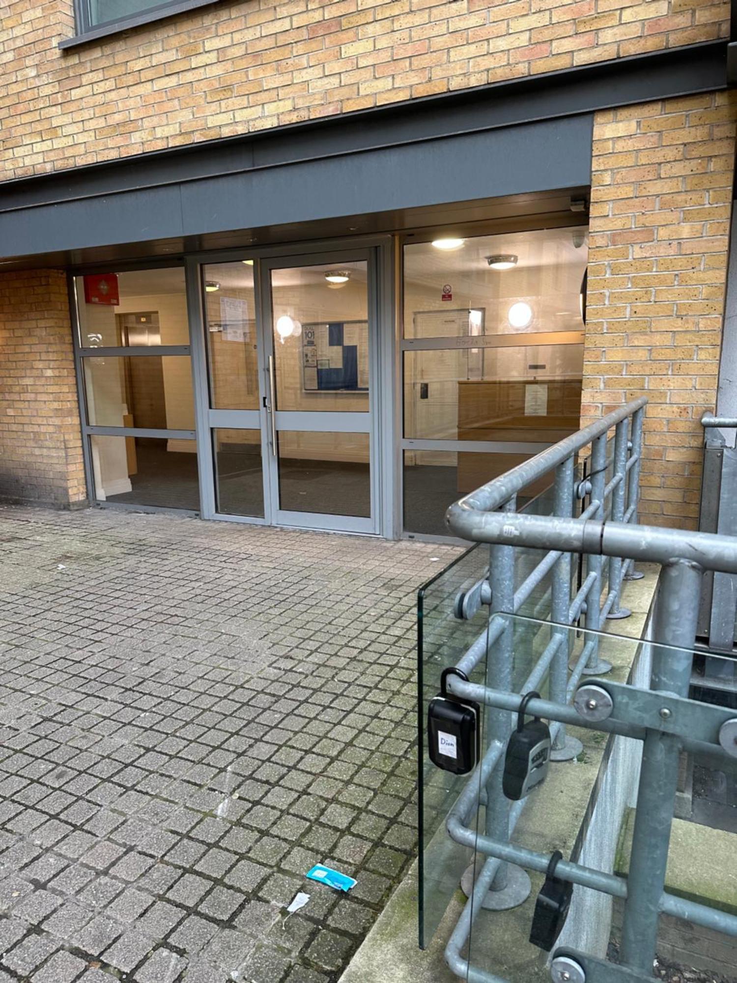 דירות לונדון Entire Flat In Ealing מראה חיצוני תמונה